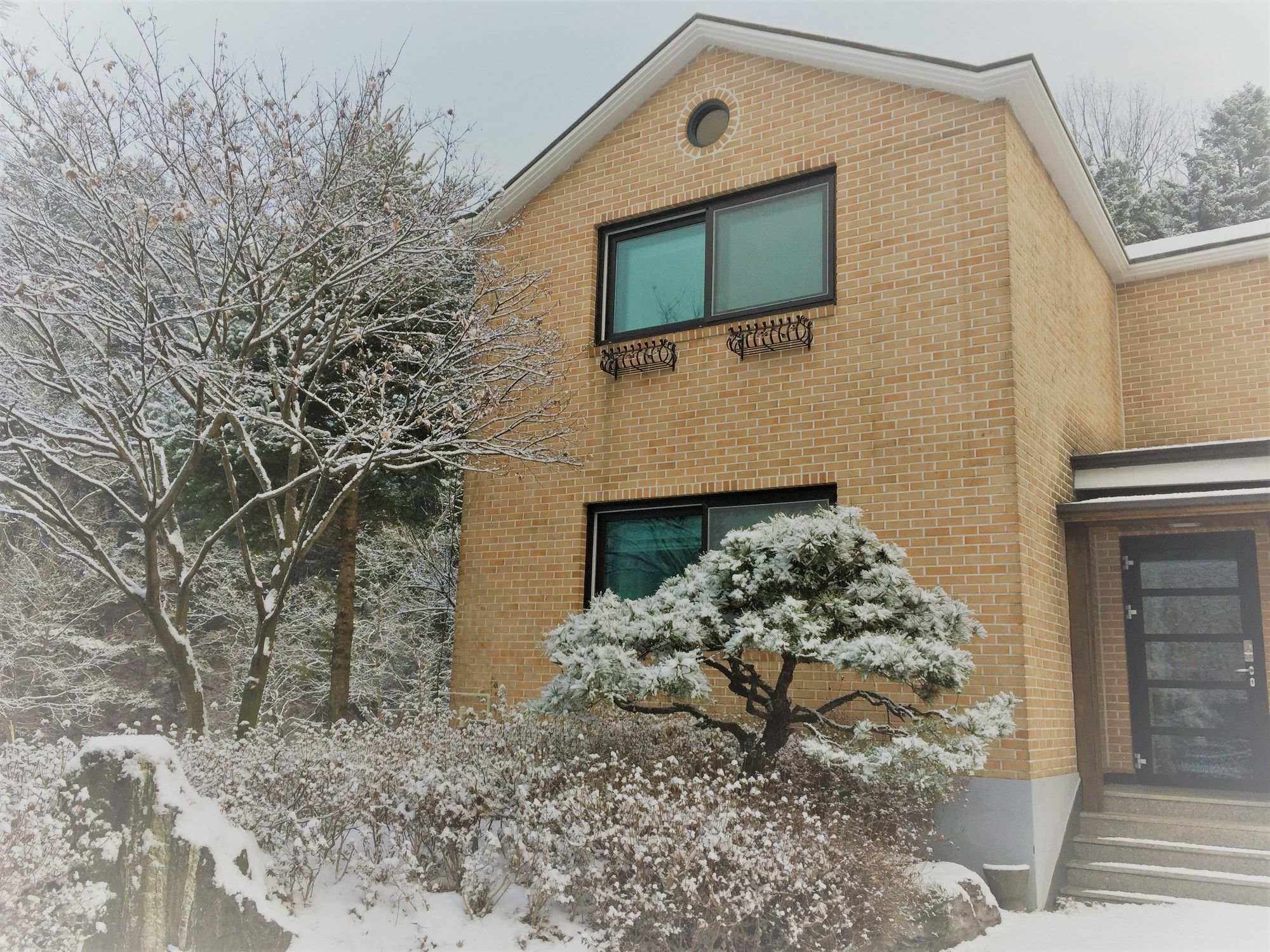 Everlast Guesthouse Yongin Exterior photo